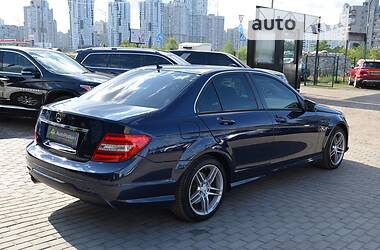 Седан Mercedes-Benz C-Class 2012 в Киеве