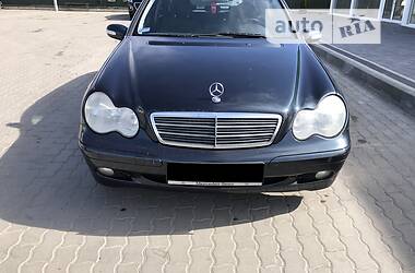 Универсал Mercedes-Benz C-Class 2003 в Львове