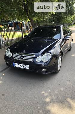 Купе Mercedes-Benz C-Class 2004 в Борисполе