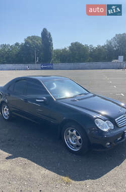 Седан Mercedes-Benz C-Class 2006 в 