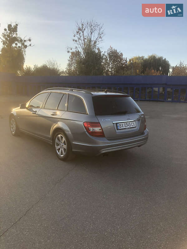 Универсал Mercedes-Benz C-Class 2012 в Хмельницком