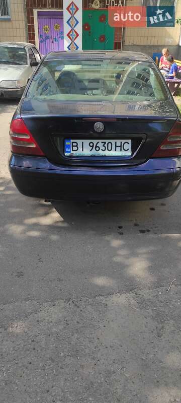 Седан Mercedes-Benz C-Class 2000 в Кременчуге
