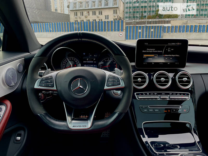 Купе Mercedes-Benz C-Class 2017 в Киеве фото 16 Купе Mercedes-Benz C-Class 2017 в Киеве
