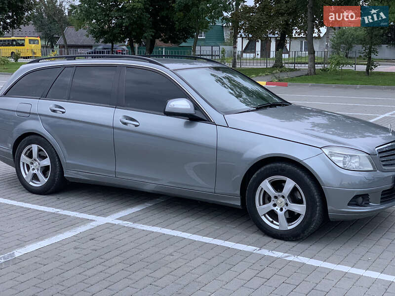 Универсал Mercedes-Benz C-Class 2008 в Коломые