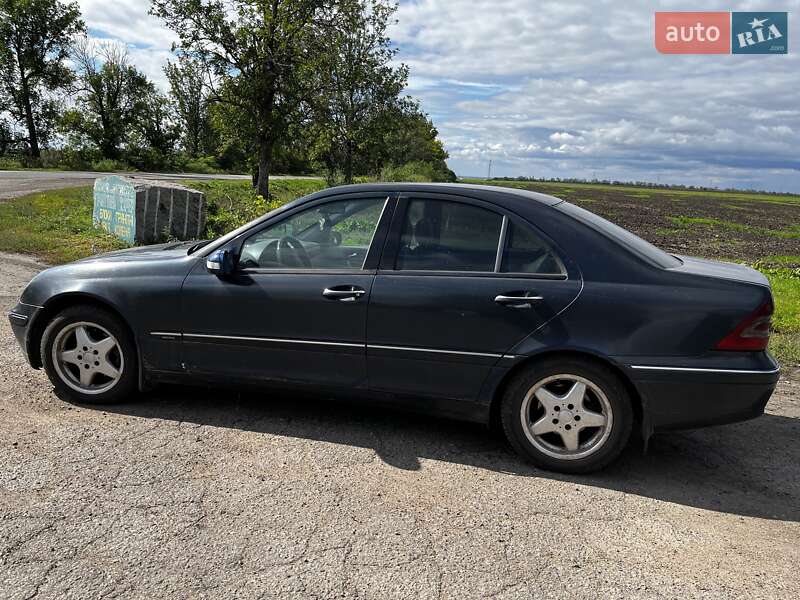 Седан Mercedes-Benz C-Class 2001 в Первомайске