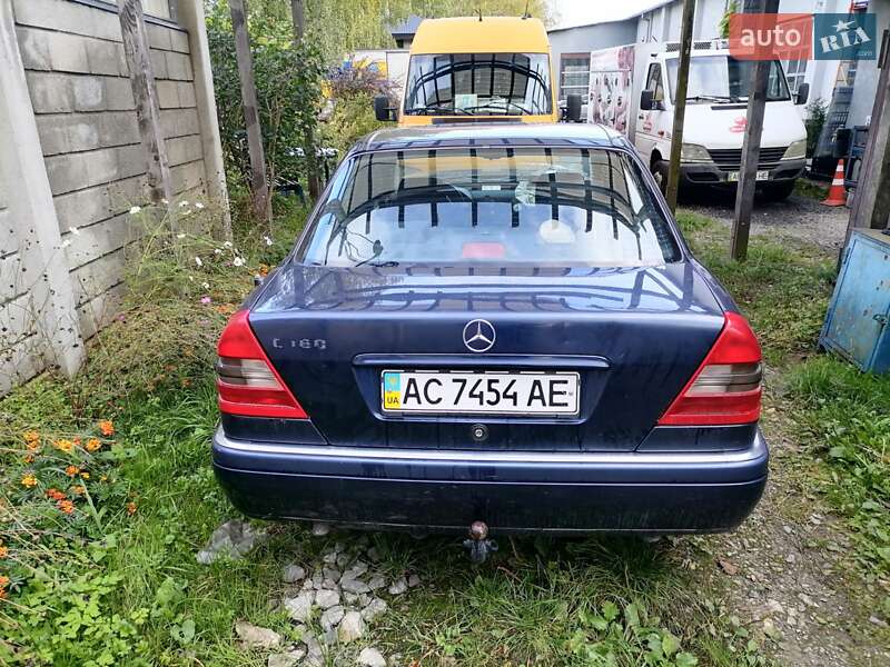 Седан Mercedes-Benz C-Class 1996 в Львове