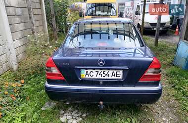 Седан Mercedes-Benz C-Class 1996 в Львове