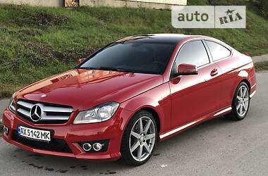 Купе Mercedes-Benz C-Class 2012 в Харкові