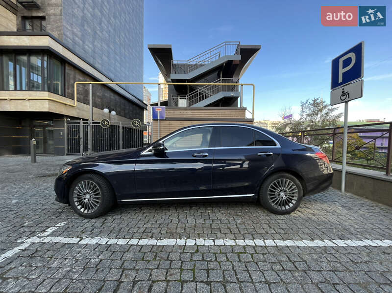 Mercedes-Benz C-Class 2016