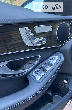 Седан Mercedes-Benz C-Class 2018 в 