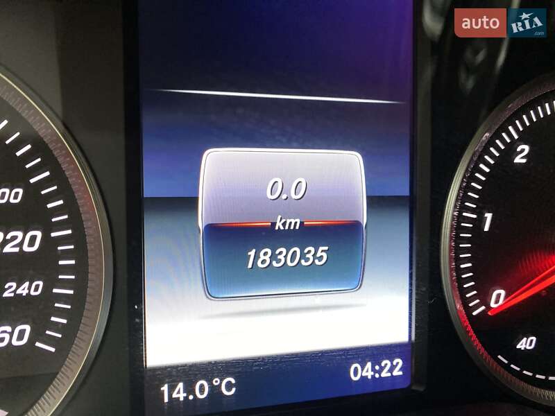 Седан Mercedes-Benz C-Class 2017 в Иршаве фото 52 Седан Mercedes-Benz C-Class 2017 в Иршаве