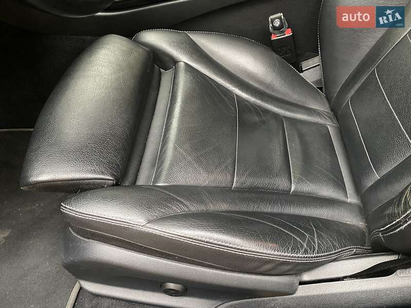 Седан Mercedes-Benz C-Class 2017 в Иршаве фото 59 Седан Mercedes-Benz C-Class 2017 в Иршаве