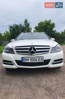 Седан Mercedes-Benz C-Class 2012 в Киеве