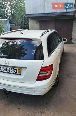 Седан Mercedes-Benz C-Class 2012 в Киеве