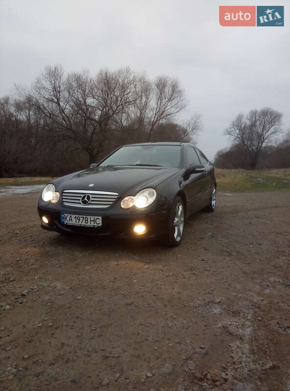 Mercedes-Benz C-Class 2007