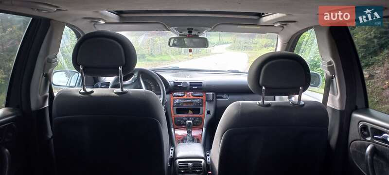 Универсал Mercedes-Benz C-Class 2003 в Хусте