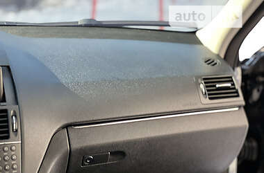 Седан Mercedes-Benz C-Class 2008 в 