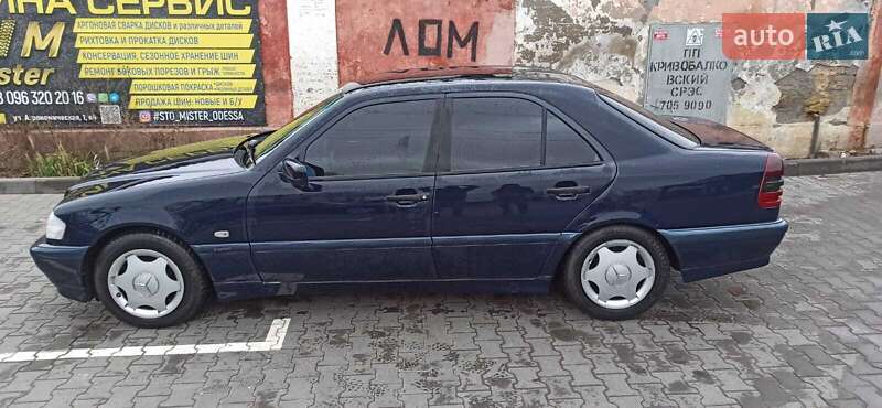 Седан Mercedes-Benz C-Class 1997 в Одессе