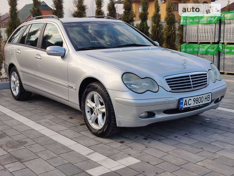Універсал Mercedes-Benz C-Class 2002 в 