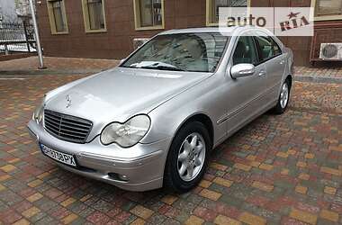 Седан Mercedes-Benz C-Class 2003 в Одессе