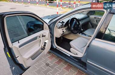 Седан Mercedes-Benz C-Class 2005 в 