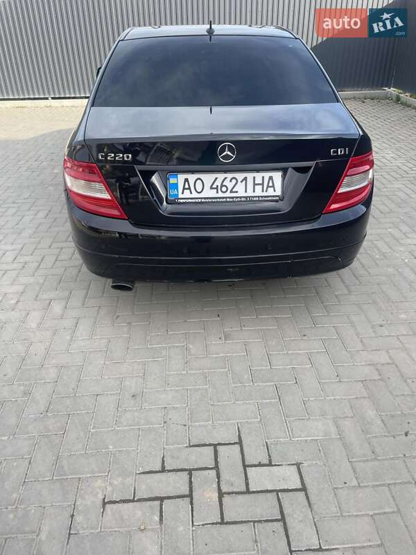 Седан Mercedes-Benz C-Class 2007 в Ужгороді
