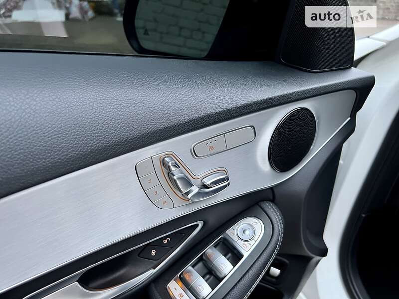 Седан Mercedes-Benz C-Class 2017 в Києві