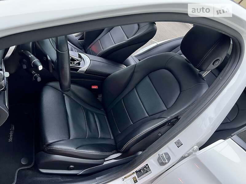 Седан Mercedes-Benz C-Class 2017 в Києві