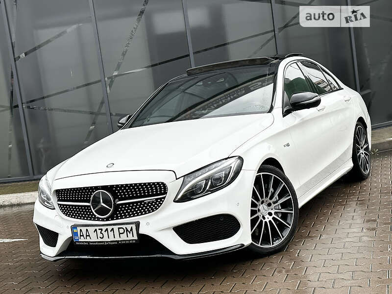 Седан Mercedes-Benz C-Class 2017 в 