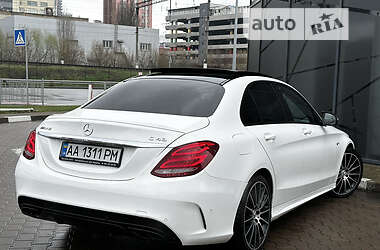 Седан Mercedes-Benz C-Class 2017 в 