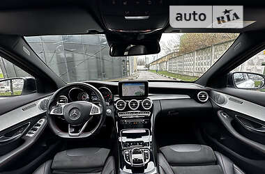 Седан Mercedes-Benz C-Class 2017 в 