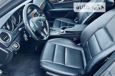 Седан Mercedes-Benz C-Class 2012 в 