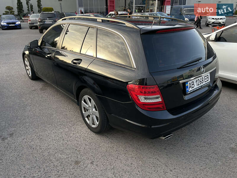 Універсал Mercedes-Benz C-Class 2013 в Вінниці