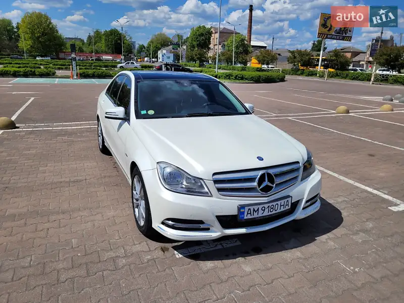 Mercedes-Benz C-Class