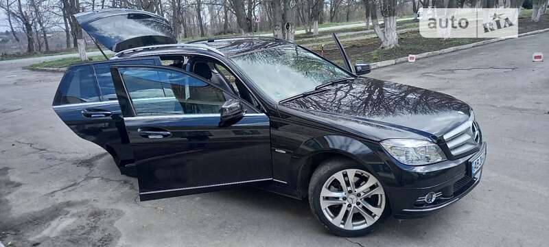 Универсал Mercedes-Benz C-Class 2008 в Жмеринке