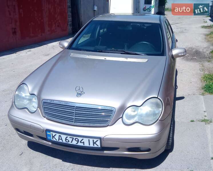 Mercedes-Benz C-Class 2000