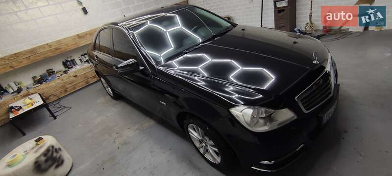 Седан Mercedes-Benz C-Class 2011 в Одесі