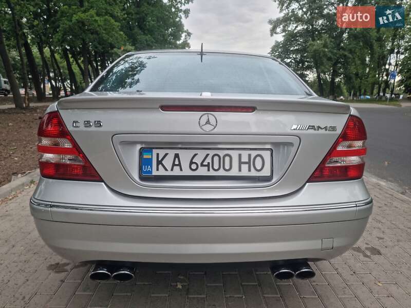 Mercedes-Benz C-Class 2005