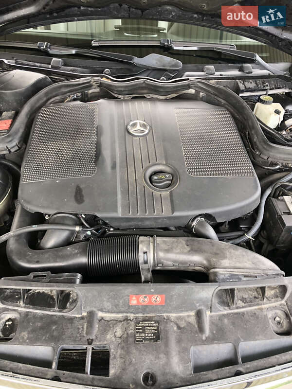 Універсал Mercedes-Benz C-Class 2010 в Гусятині