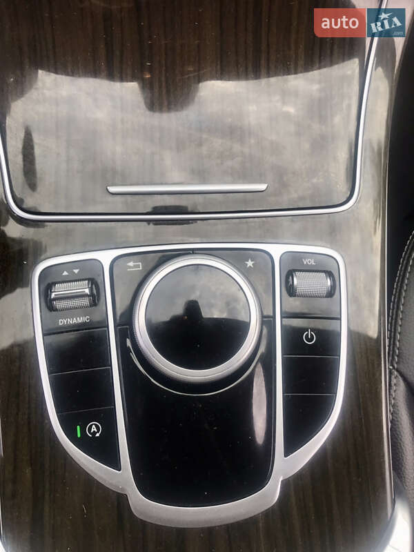 Седан Mercedes-Benz C-Class 2017 в Києві