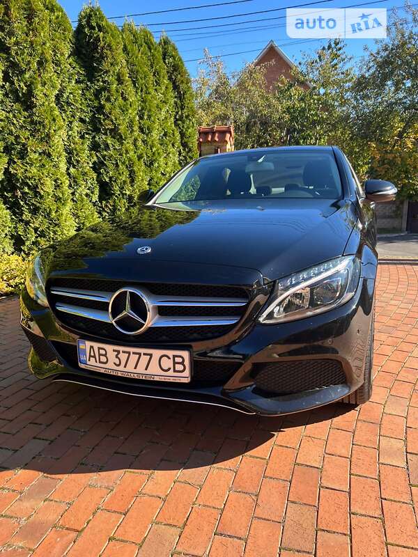 Седан Mercedes-Benz C-Class 2017 в 