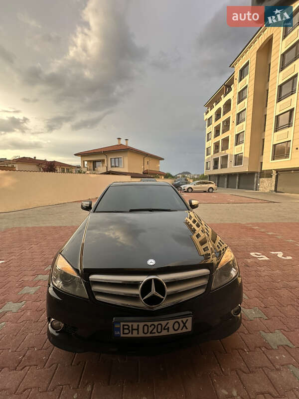 Седан Mercedes-Benz C-Class 2007 в Одессе