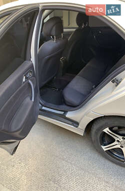 Седан Mercedes-Benz C-Class 2005 в 