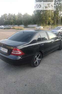 Седан Mercedes-Benz C-Class 2006 в Львове