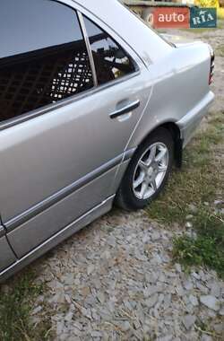 Седан Mercedes-Benz C-Class 1997 в 