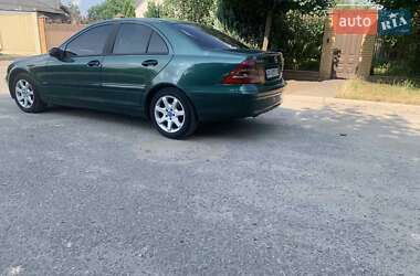 Седан Mercedes-Benz C-Class 2000 в 