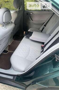 Седан Mercedes-Benz C-Class 2000 в 