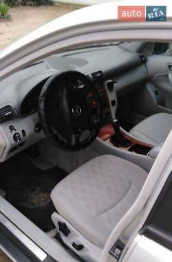 Седан Mercedes-Benz C-Class 2002 в Черновцах