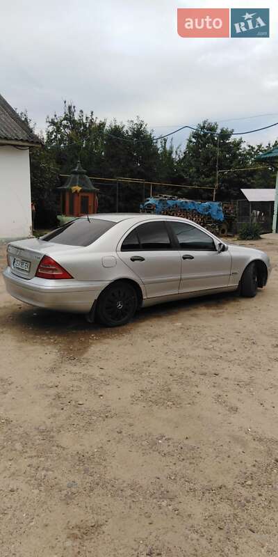 Седан Mercedes-Benz C-Class 2002 в Черновцах фото 8 Седан Mercedes-Benz C-Class 2002 в Черновцах