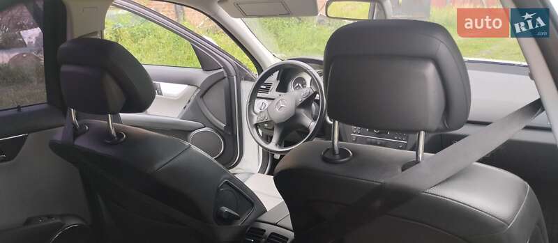 Универсал Mercedes-Benz C-Class 2008 в Луцке